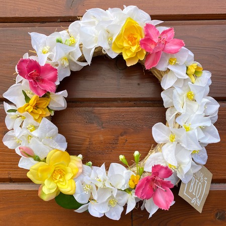 Handmade White Summer Wreath - image 1