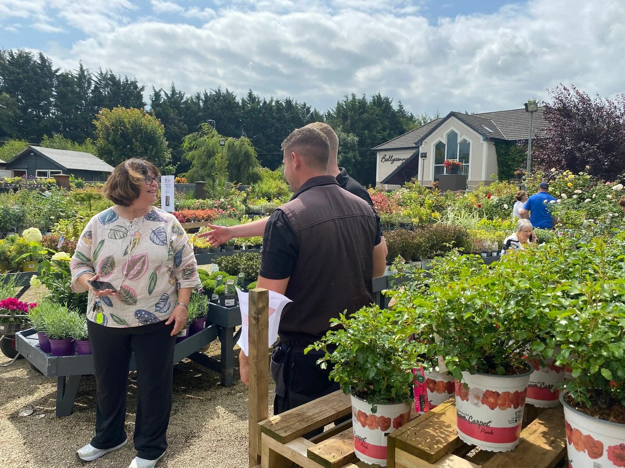 Advice with a smile – we love helping you find the perfect plant for your home. Advice with a smile – we love helping you find the perfect plant for your home.