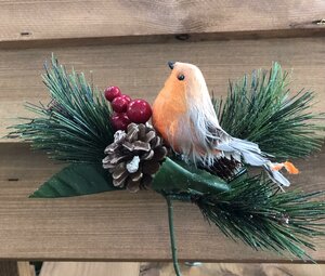 7" Xmas Pick Robin