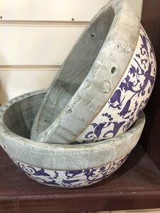 Aged ceramic hanging basket - image 2