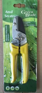 Anvil Secateurs Green Blade