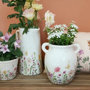 Avignon Jug w. floral motif