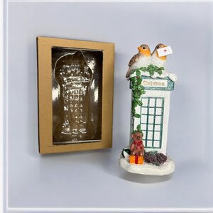 Christmas phone box 16 5cm