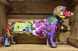 Dachshund "Street Art"  motif Graffiti Polyresin - image 1