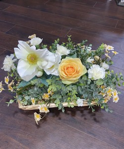 Daisy Flower Basket - image 1