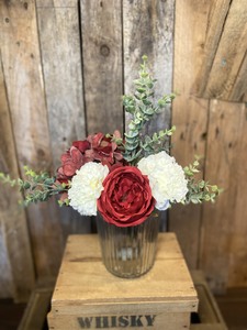 Deluxe Red Rose Arrangement in Gift Bag - image 2