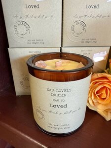 EAU SO LOVED CANDLE WITH ROSE QUARTZ