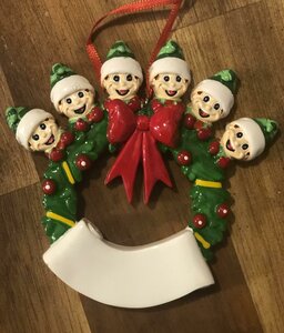 FAMILY GARLAND 6