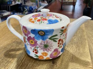 Flower Power (4 Cup) Teapot