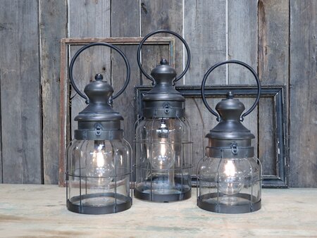 French Stable Lantern incl. bulb & timer