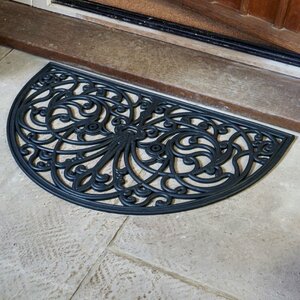 Half Moon Rubber Cast Mat 75x45cm