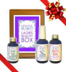 Mindful Beauty Ladies Beauty Box (Free Natural Dry Shampoo)
