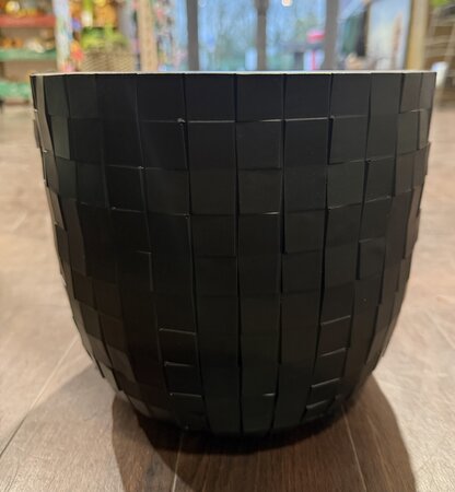 Planter ball Blocks 24x21 black