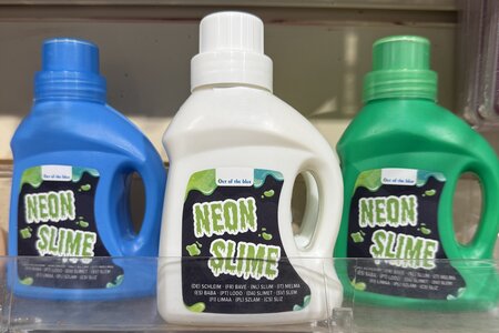 Slime, Jug o', 3 ass.