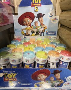 Soap bubbles with puzzle, Toy Story 5