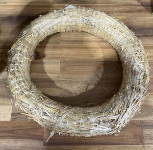 Straw wreath / 30 CM