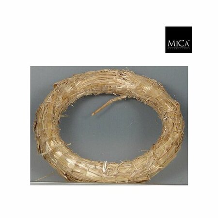 Straw wreath