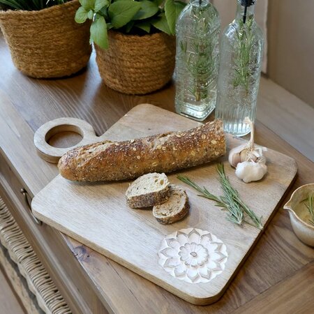 Tours Tapas Board w. carvings