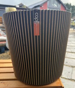 Vase conical Groove NL 36x34 black gold